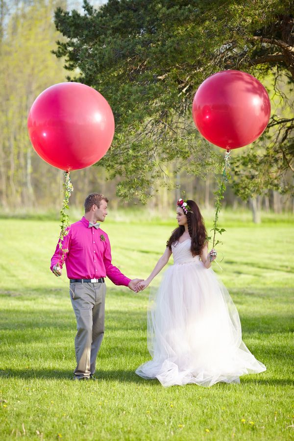 Wedding Whimsy: Fuchsia Meets Emerald Green - Wojoimage Photography www.theperfectpalette.com Styled by Heartily Wed