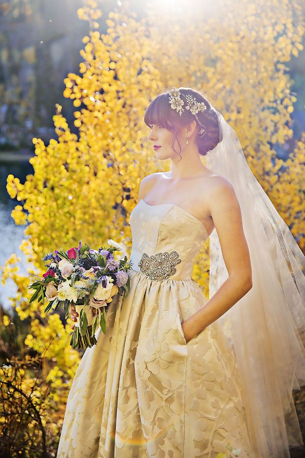 An Autumn Affair: A Styled Shoot - see more at: www.theperfectpalette.com - Michelle Leo Events