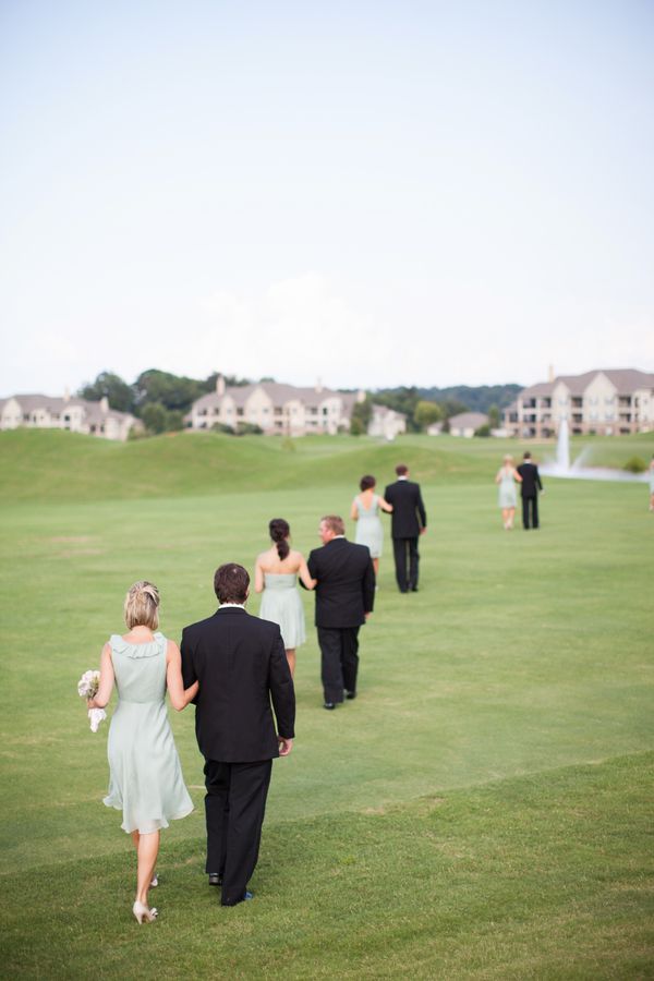  Real Wedding | Caroline and Adam - to see more: http://www.theperfectpalette.com - Photo by Watson-Studios