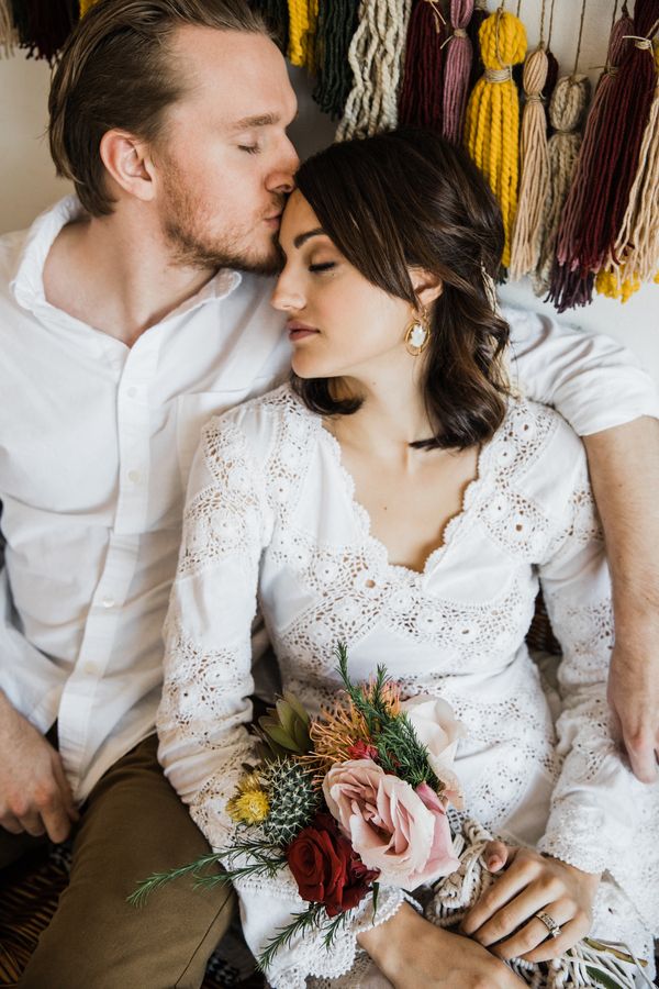 Retro Meets Boho in This Desert-Themed Wedding Inspiration