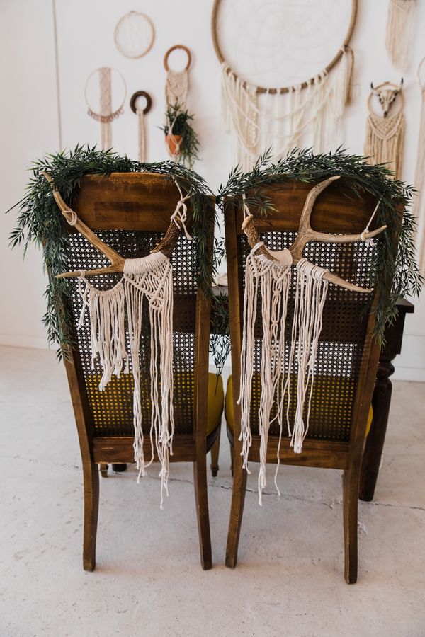 Retro Meets Boho in This Desert-Themed Wedding Inspiration