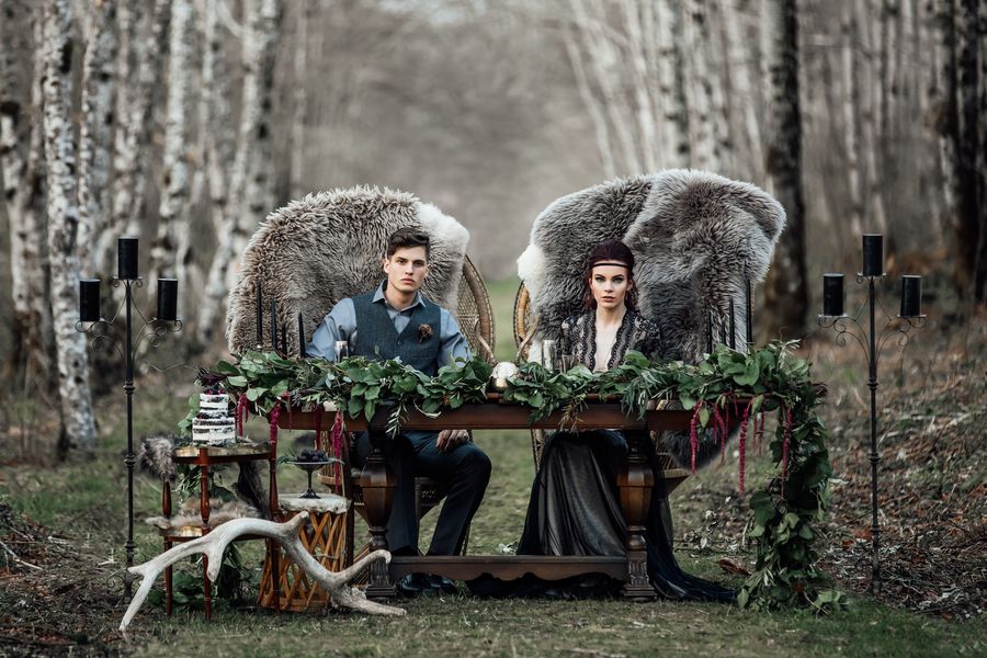  Moody Woodland Romance Wedding Inspo