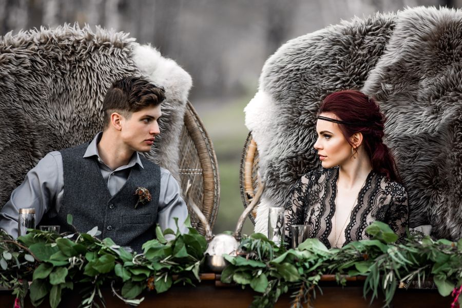  Moody Woodland Romance Wedding Inspo