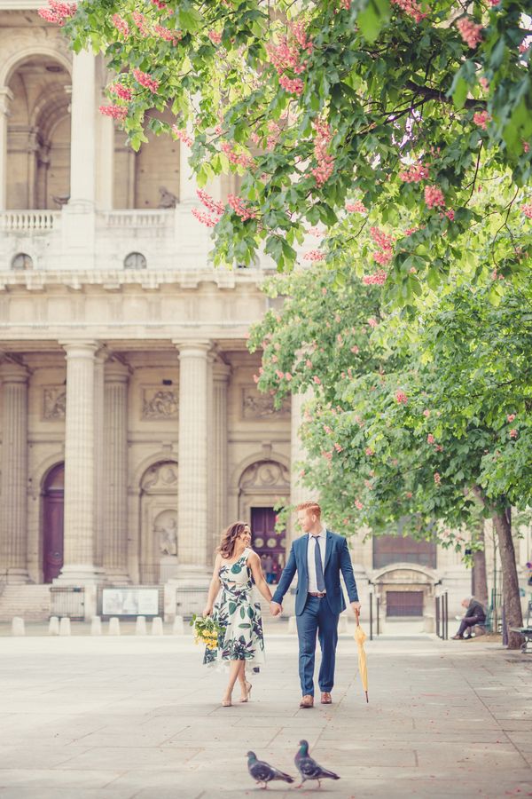  Spring Engagement Session Strolling Through the Streets of Paris