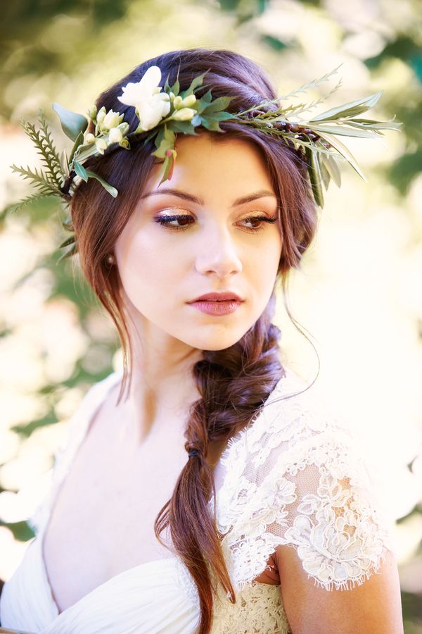  Bohemian Elegance in this Colorful Shoot with Two Bridal Looks