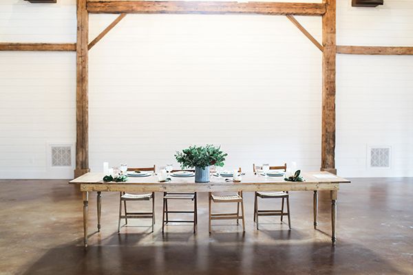 Ranch-Style Wedding Ideas Inspired by Magnolias