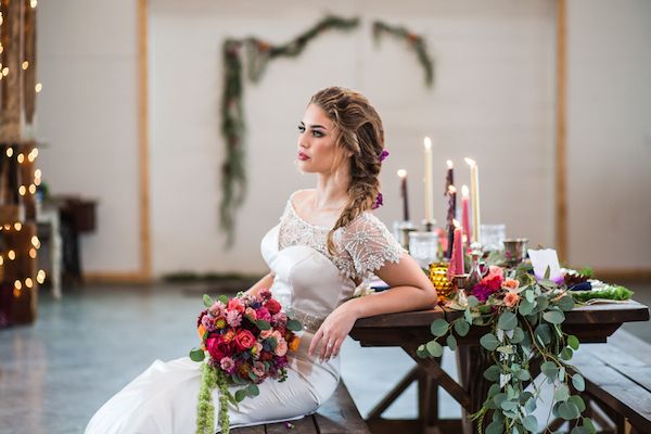  Moody Purples and Reds Galore in This Oklahoma Barn Shoot