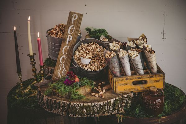  Moody Purples and Reds Galore in This Oklahoma Barn Shoot