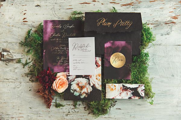  Moody Purples and Reds Galore in This Oklahoma Barn Shoot