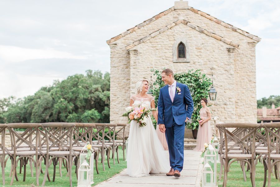  Pretty in Pink Countryside Wedding Inspiration