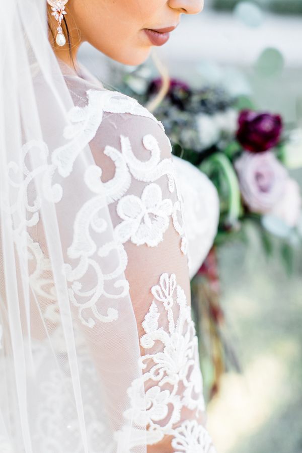  Blush and Crimson Arizona Wedding with Pops of Navy Blue