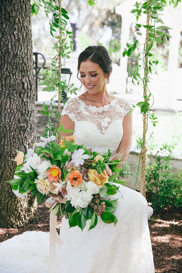  A Citrus Inspired Summer Wedding