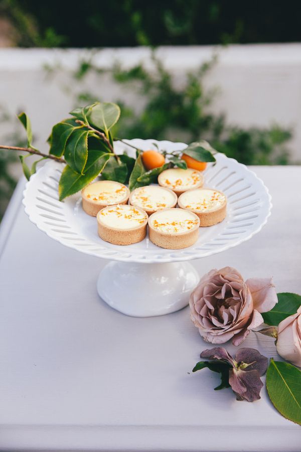  A Citrus Inspired Summer Wedding