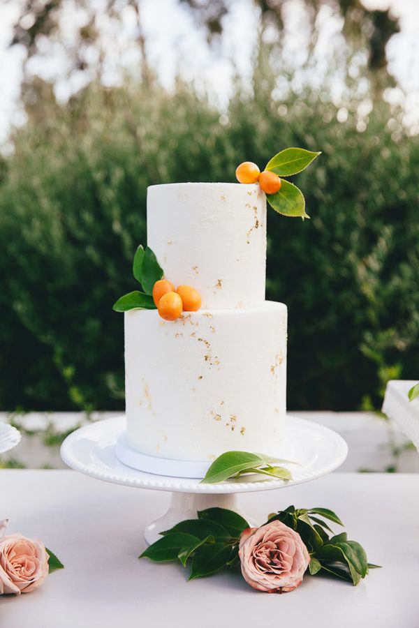  A Citrus Inspired Summer Wedding