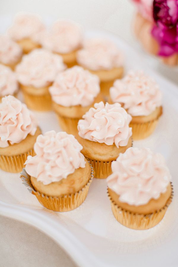  Bridesmaids Styled Shoot Starring Almond Blossoms