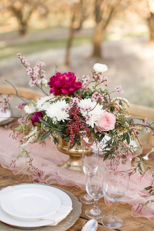  Bridesmaids Styled Shoot Starring Almond Blossoms