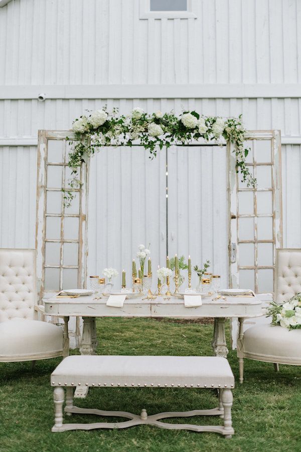 Vintage Green and Gold Wedding Inspo