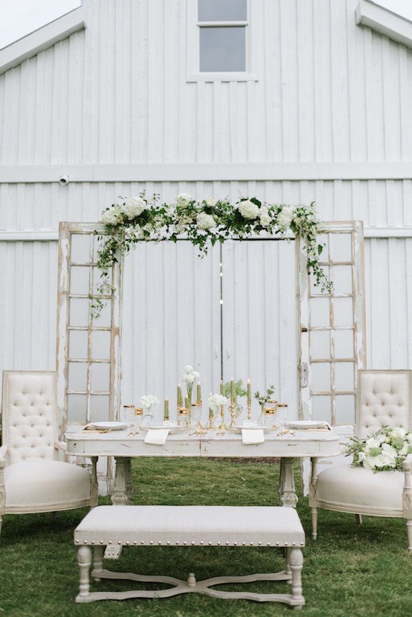 Vintage Green and Gold Wedding Inspo