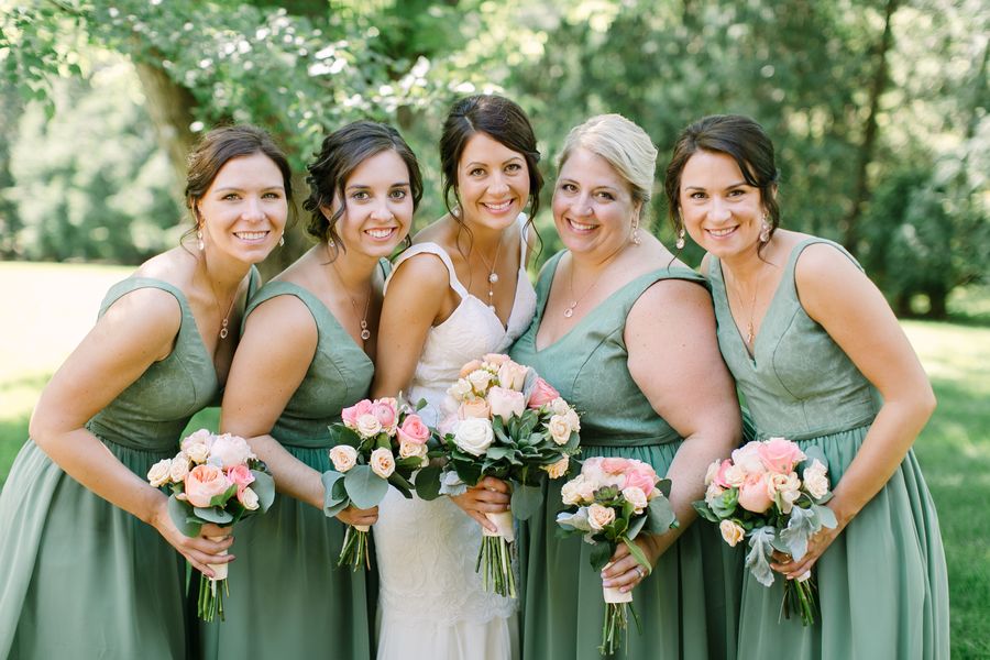 Festive Outdoor Wedding in Wisconsin