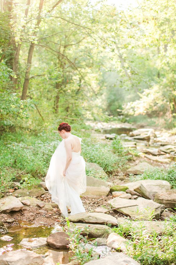  A Classic Farm Wedding with a Sweet Brunch Reception