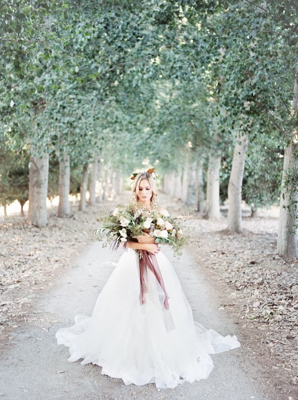  Autumn Wildflower Inspiration Wedding