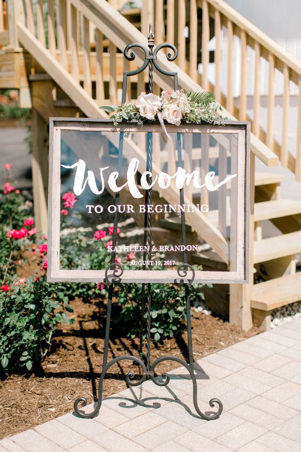  Elegant Barn Wedding at a Private Estate in Illinois