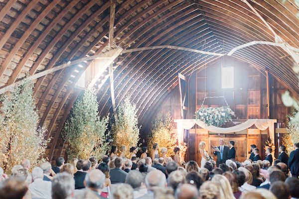  Elegant Barn Wedding at a Private Estate in Illinois