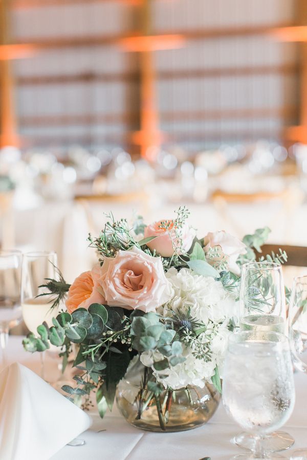  Elegant Barn Wedding at a Private Estate in Illinois