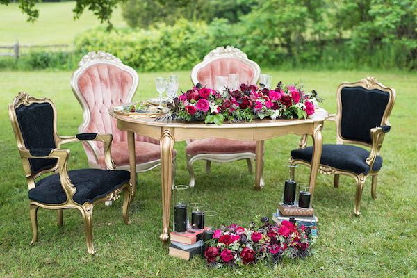  Black Meets Berry in this Moody & Ultra Chic Wedding