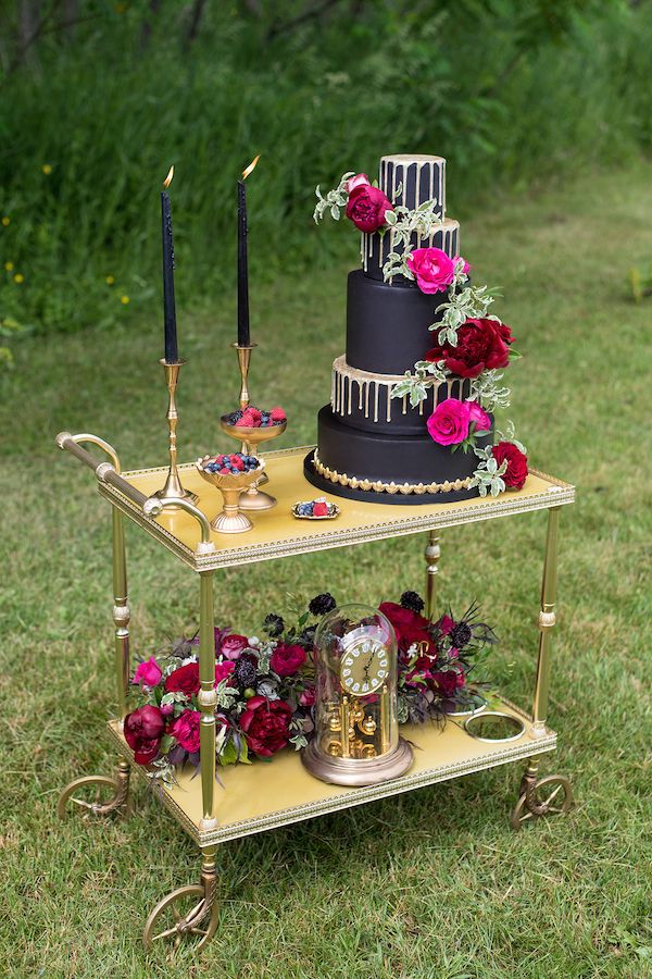  Black Meets Berry in this Moody & Ultra Chic Wedding