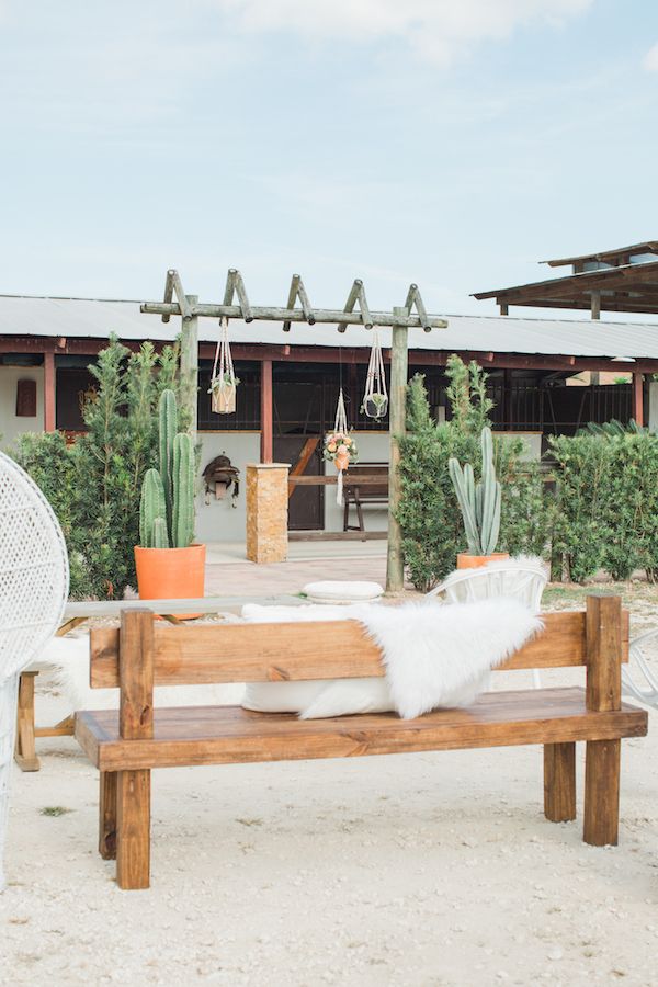  Desert Style Meets Florida Farm Life in this Bohemian Styled Fête