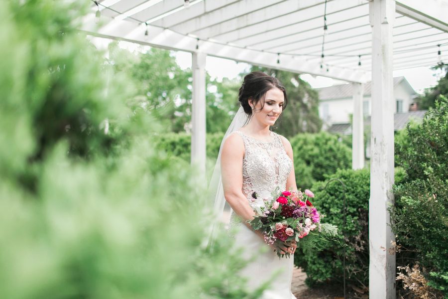  Morgan's Timeless Bridal Session with a Stand-Out Bouquet