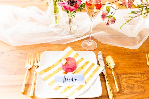  Bright and Cheery Bridal Shower Inspo