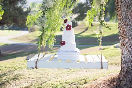 Married + Bright: Holiday Inspired Wedding Ideas