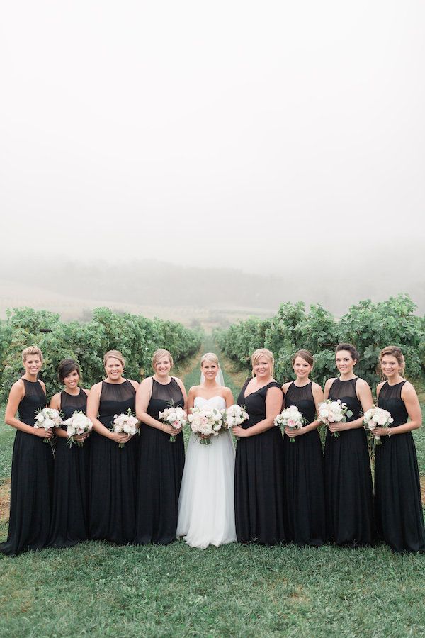  A Classic and Romantic Vineyard Wedding