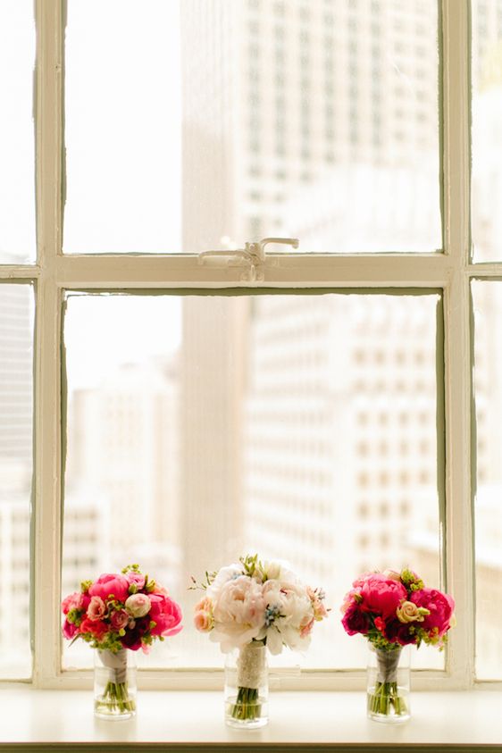 A Classic New Orleans Wedding With Sophisticated Details - www.theperfectpalette.com - Photography by Arte De Vie and floral design by Kim Starr Wise Floral Events