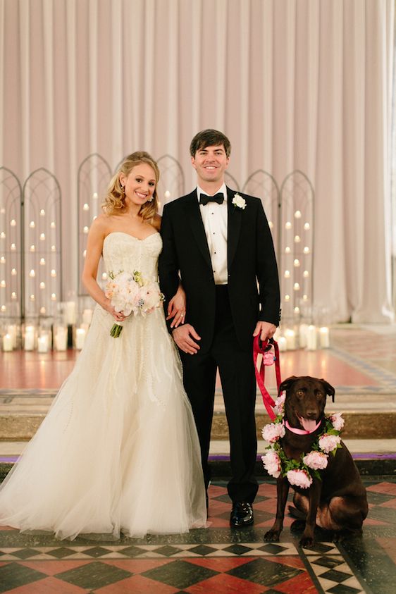 A Classic New Orleans Wedding With Sophisticated Details - www.theperfectpalette.com - Photography by Arte De Vie and floral design by Kim Starr Wise Floral Events