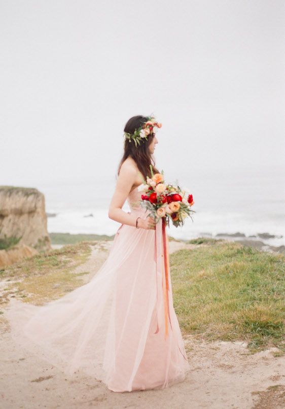 Blush and Poppy Wedding Inspiration - www.theperfectpalette.com - Color Ideas for Weddings + Parties