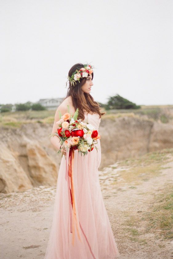 Blush and Poppy Wedding Inspiration - www.theperfectpalette.com - Color Ideas for Weddings + Parties