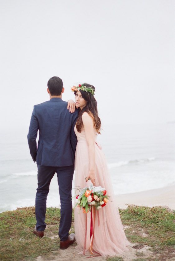 Blush and Poppy Wedding Inspiration - www.theperfectpalette.com - Color Ideas for Weddings + Parties