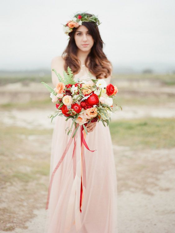 Blush and Poppy Wedding Inspiration - www.theperfectpalette.com - Color Ideas for Weddings + Parties