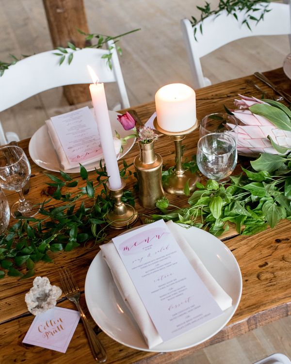  Bohemian Romance Meets Barn Wood Inspiration