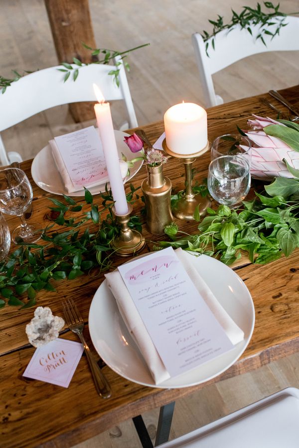  Bohemian Romance Meets Barn Wood Inspiration