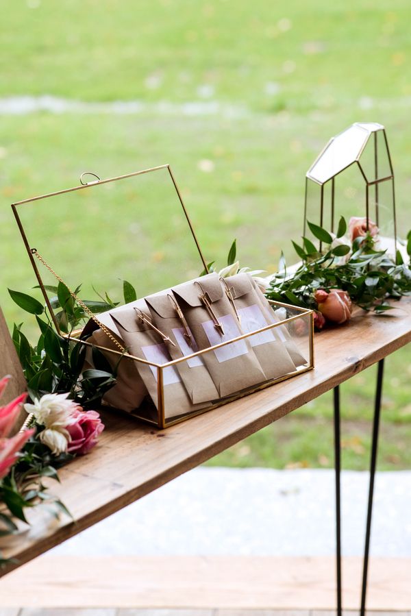  Bohemian Romance Meets Barn Wood Inspiration