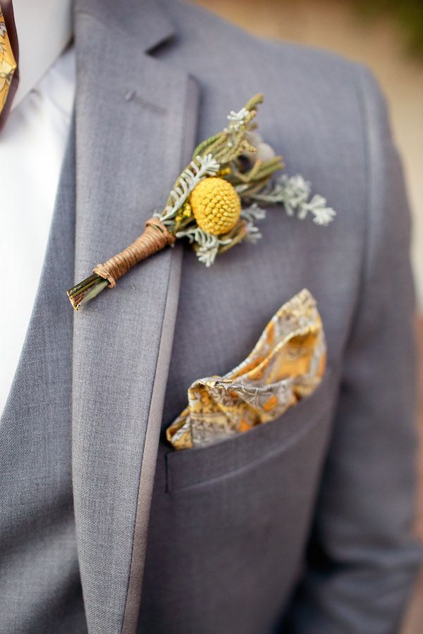  A Modern Meets Vintage Elopement in Yellow and Gray