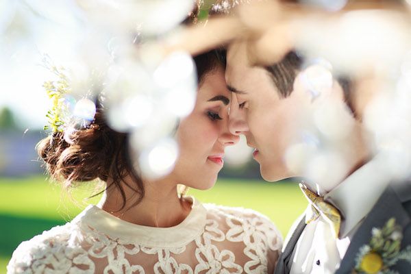  A Modern Meets Vintage Elopement in Yellow and Gray