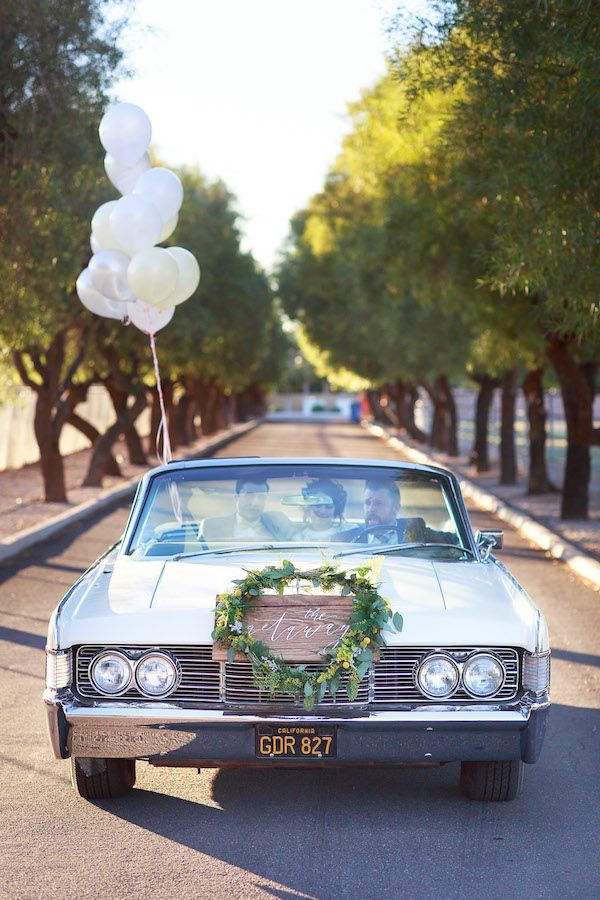  A Modern Meets Vintage Elopement in Yellow and Gray