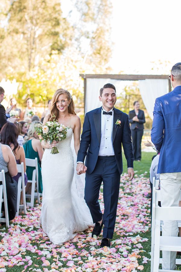  A Classic California Wine Country Wedding 