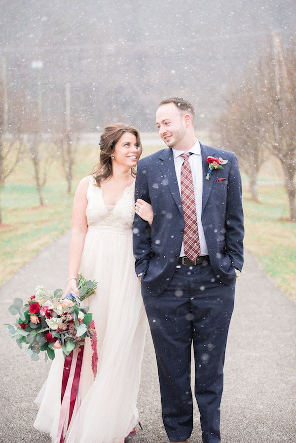  A Ruby Red Barn Winter Wedding Shoot