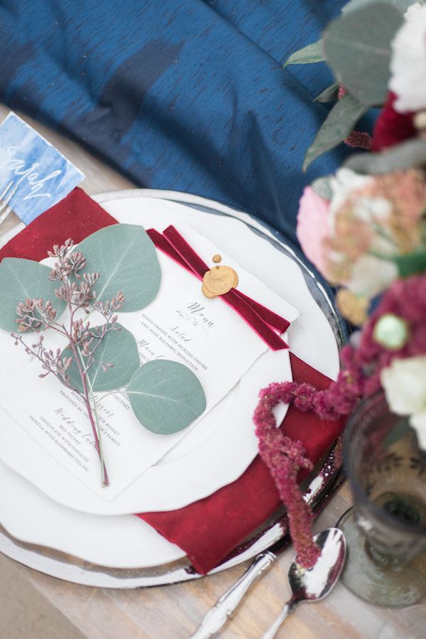  A Ruby Red Barn Winter Wedding Shoot